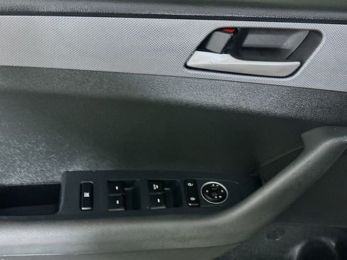 Used 2019 Hyundai Sonata SE image 15