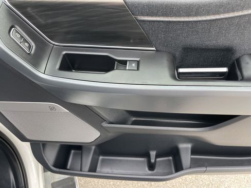 Used 2024 Ford F150 Lariat w/ FX4 Off-Road Package image 32