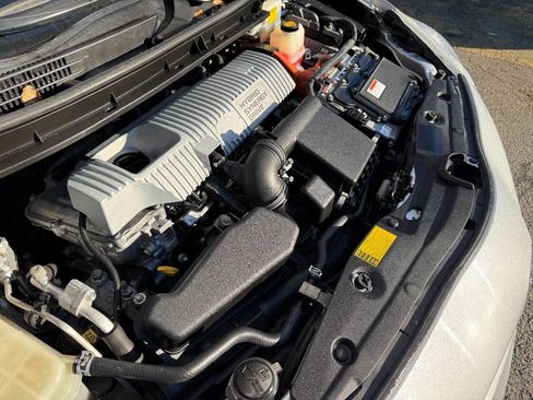 Used 2013 Toyota Prius Two image 10