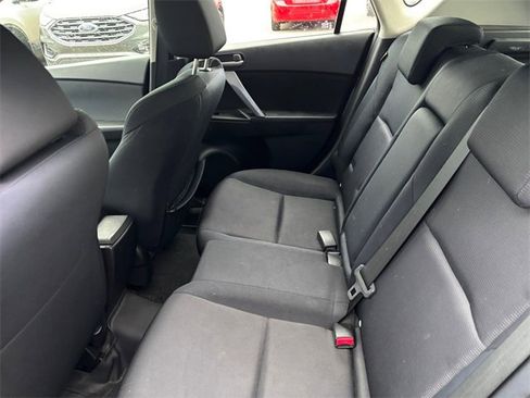Used 2010 MAZDA MAZDA3 s Sport image 17