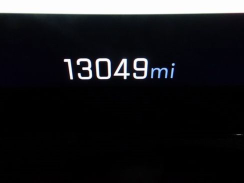 Used 2024 Chevrolet Traverse RS w/ LPO, Floor Liner Package image 18