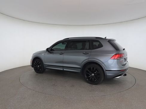 Used 2021 Volkswagen Tiguan SE R-Line w/ 3rd Row Seat Package AWD/4WD image 10
