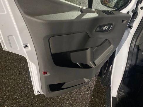 New 2026 Ford Transit 250 148 Medium Roof w/ Load Area Protection Package image 13
