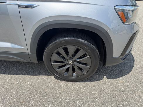 Certified 2023 Volkswagen Taos S FWD image 25