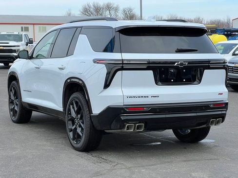New 2026 Chevrolet Traverse RS image 12