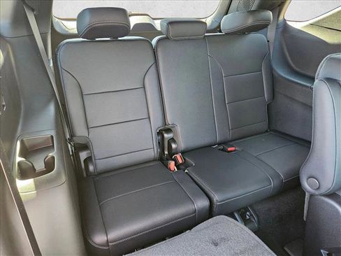 New 2026 Chevrolet Traverse LT w/ Midnight/Sport Edition image 15