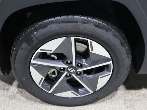 Used 2025 Hyundai Tucson SEL image 9