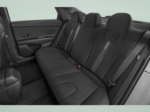Certified 2026 Hyundai Elantra Sport FWD image 13