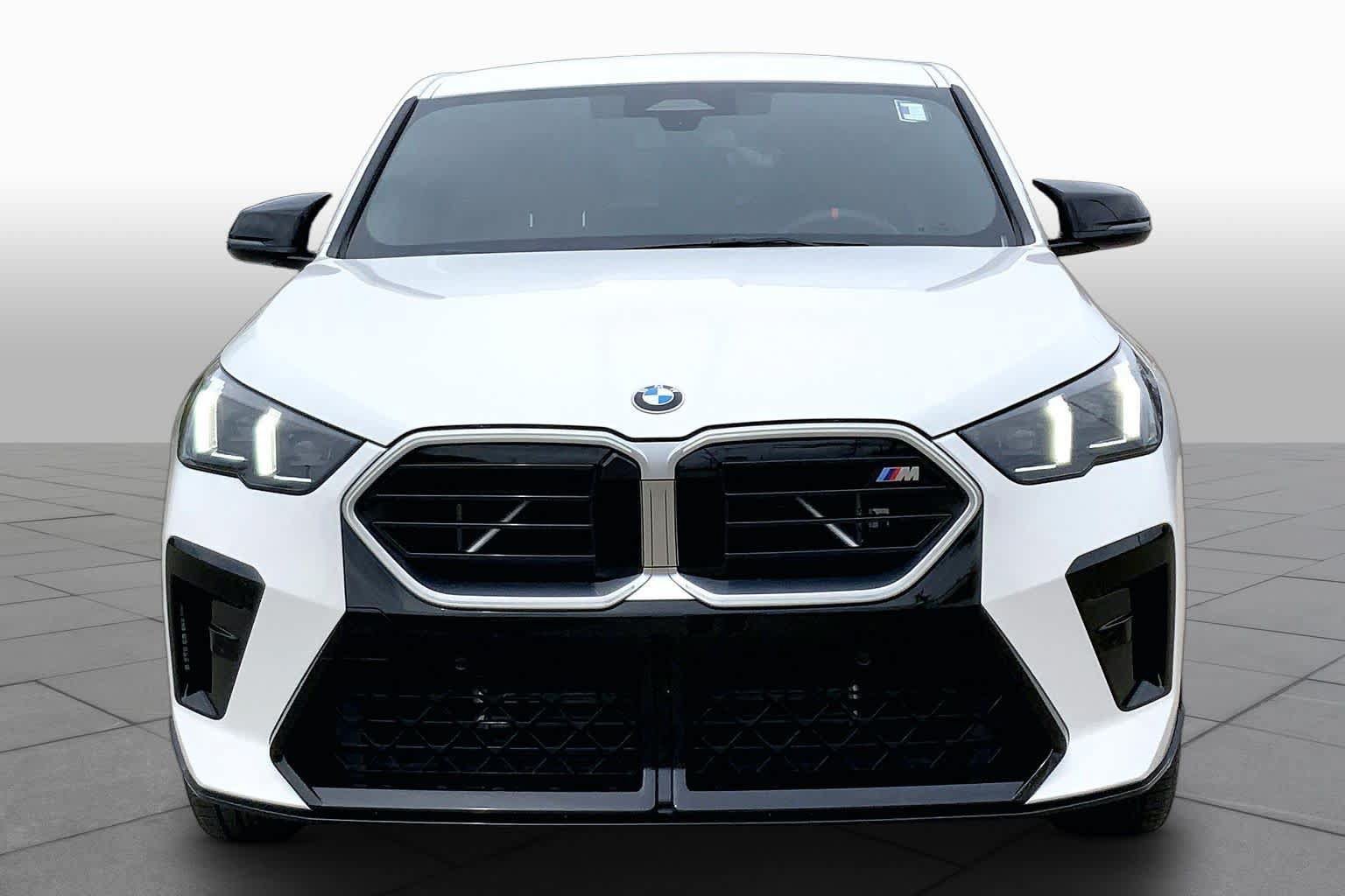 Used 2025 BMW X2 M35i AWD/4WD image 3