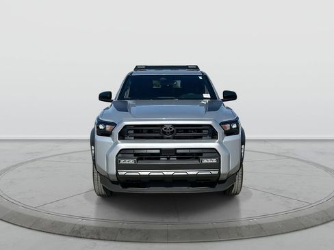 Used 2026 Toyota 4Runner SR5 AWD/4WD image 3