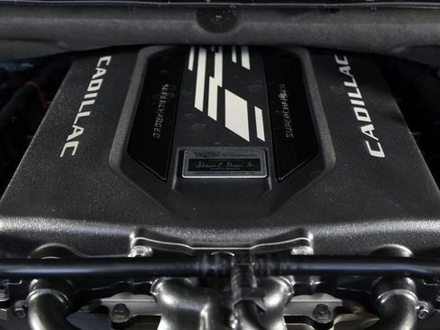 Used 2026 Cadillac Escalade V w/ LPO, Onyx Lite Package image 50