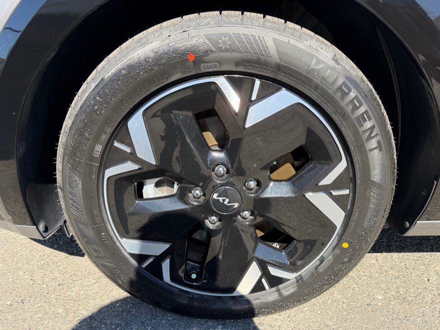 Used 2023 Kia Niro Wave w/ Wave Preserve Package FWD image 50