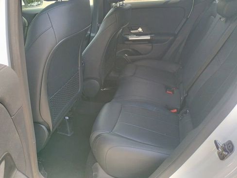 Used 2023 Mercedes-Benz GLA 250 4MATIC image 20