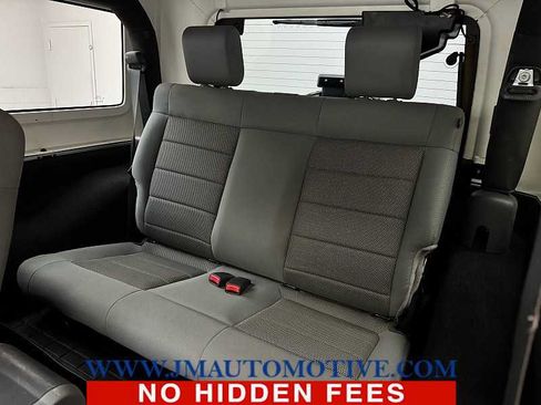 Used 2009 Jeep Wrangler Sahara w/ Dual Top Group AWD/4WD image 14