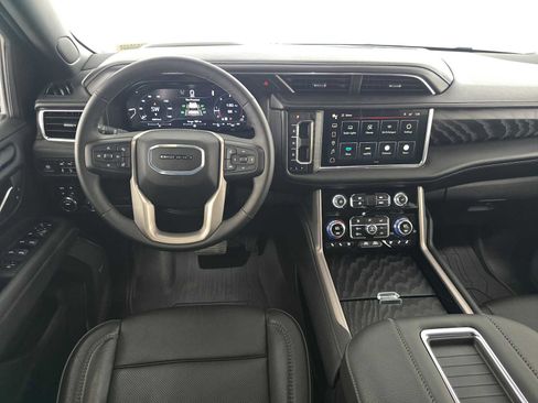 Used 2024 GMC Yukon Denali image 20