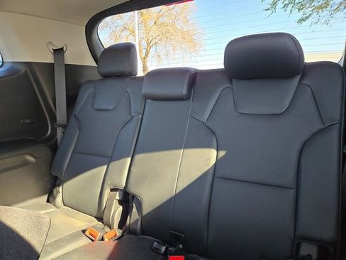 Certified 2025 Kia Telluride EX image 9