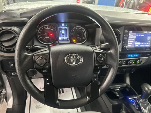 Used 2023 Toyota Tacoma SR AWD/4WD image 18