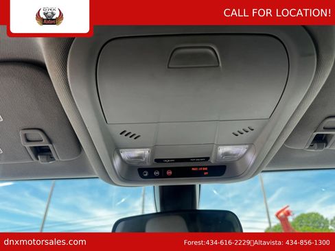 Used 2018 Chevrolet Equinox LS AWD/4WD image 32