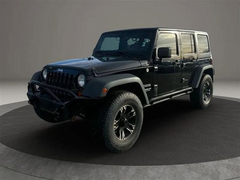 Used 2013 Jeep Wrangler Unlimited Sport image 1
