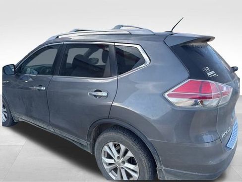 Used 2014 Nissan Rogue SV w/ SV Premium Package image 11