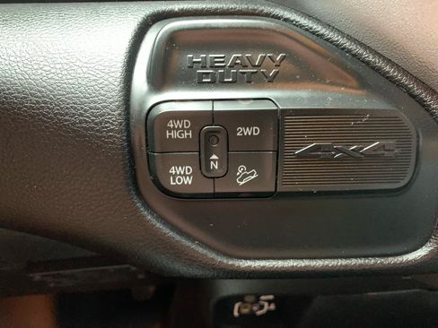Used 2021 RAM 2500 Big Horn w/ Level 1 Equipment Group AWD/4WD image 29