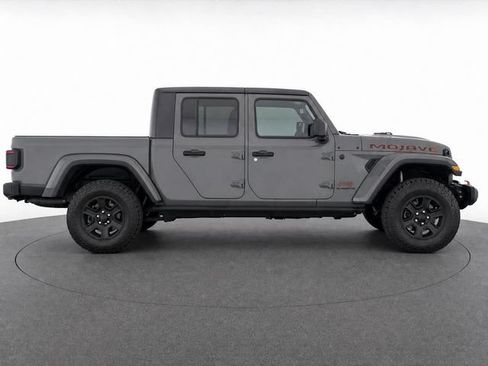 Used 2020 Jeep Gladiator Mojave AWD/4WD image 4