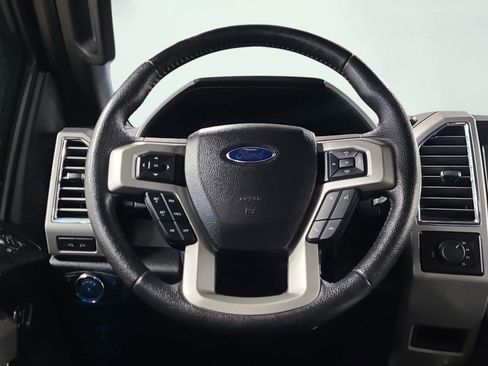 Used 2015 Ford F150 Lariat w/ Equipment Group 502A Luxury image 12