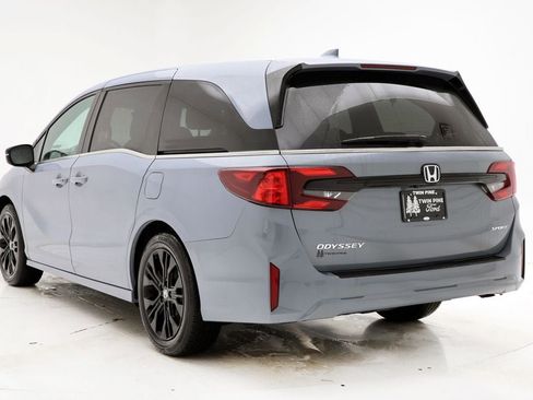 Used 2025 Honda Odyssey Sport-L image 7