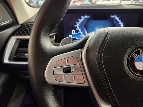 Used 2025 BMW X7 xDrive40i image 27