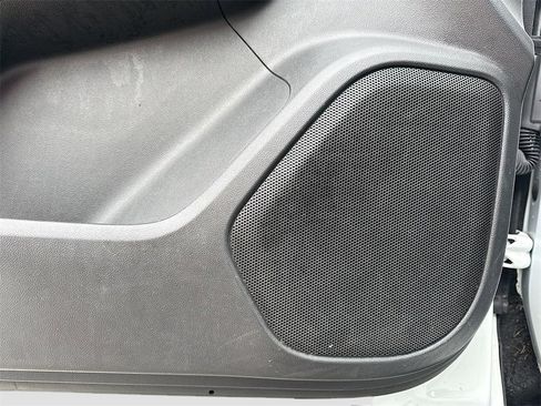 Used 2021 GMC Acadia SLE image 19