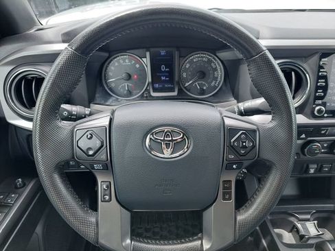 Used 2020 Toyota Tacoma 4x4 Double Cab image 34