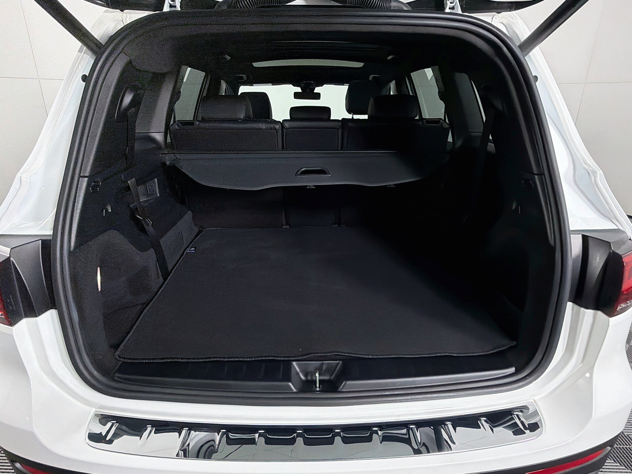 Used 2022 Mercedes-Benz GLB 250 4MATIC image 30