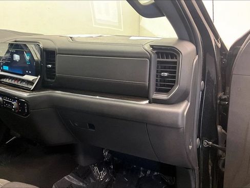 Used 2023 Chevrolet Silverado 1500 LT w/ LPO, Dark Essentials Package AWD/4WD image 15