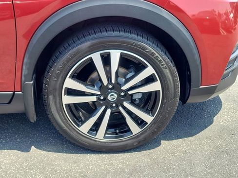 Used 2020 Nissan Kicks SV FWD image 5