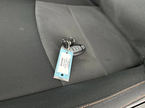 Used 2022 Nissan Sentra SR FWD image 31