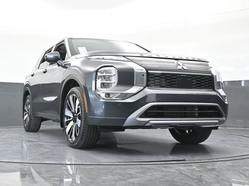 New 2026 Mitsubishi Outlander SEL FWD image 63