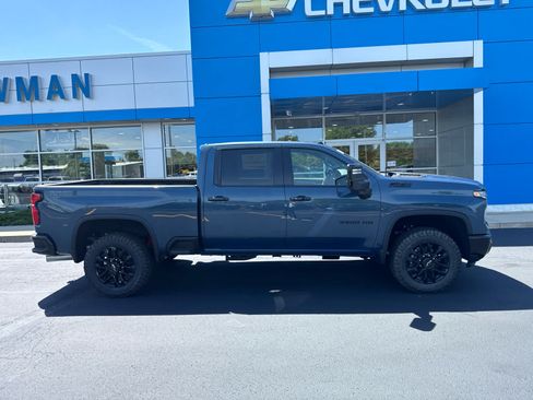 New 2026 Chevrolet Silverado 3500 LTZ w/ LTZ Plus Package AWD/4WD image 3