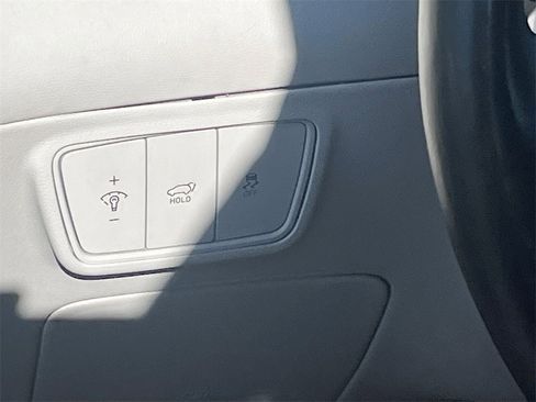 Used 2022 Hyundai Tucson Limited image 10