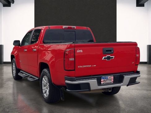Used 2017 Chevrolet Colorado LT w/ Luxury Package, Chrome AWD/4WD image 3