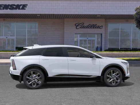 New 2026 Cadillac Optiq Luxury 1 w/ LPO, Premium Carpet Package RWD image 5