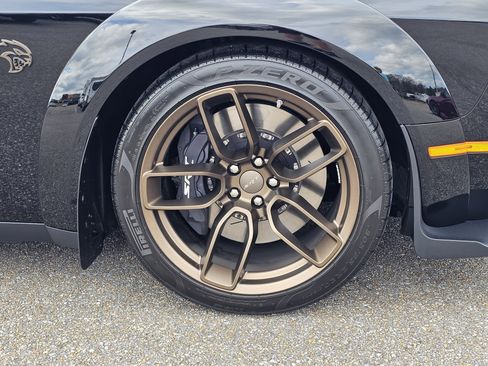 Used 2023 Dodge Challenger SRT Hellcat image 6