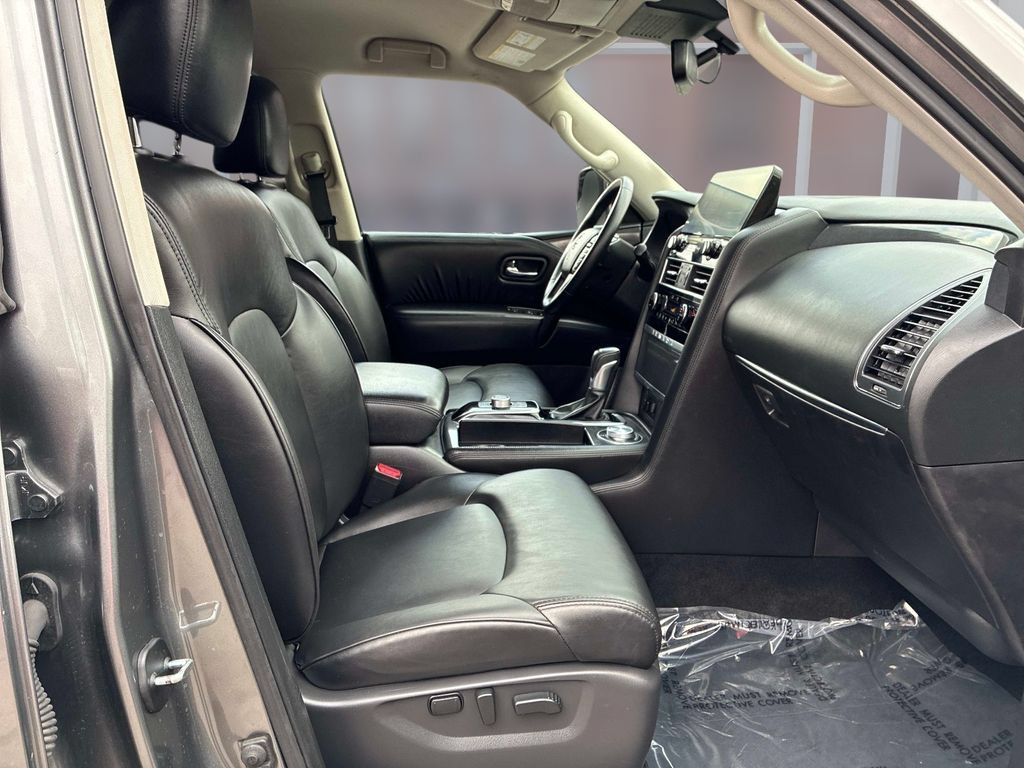Used 2024 Nissan Armada SV w/ Cargo Package AWD/4WD image 10