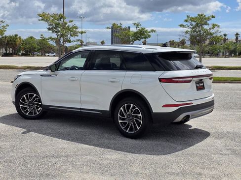 Used 2020 Lincoln Corsair FWD w/ Equipment Group 101A image 5