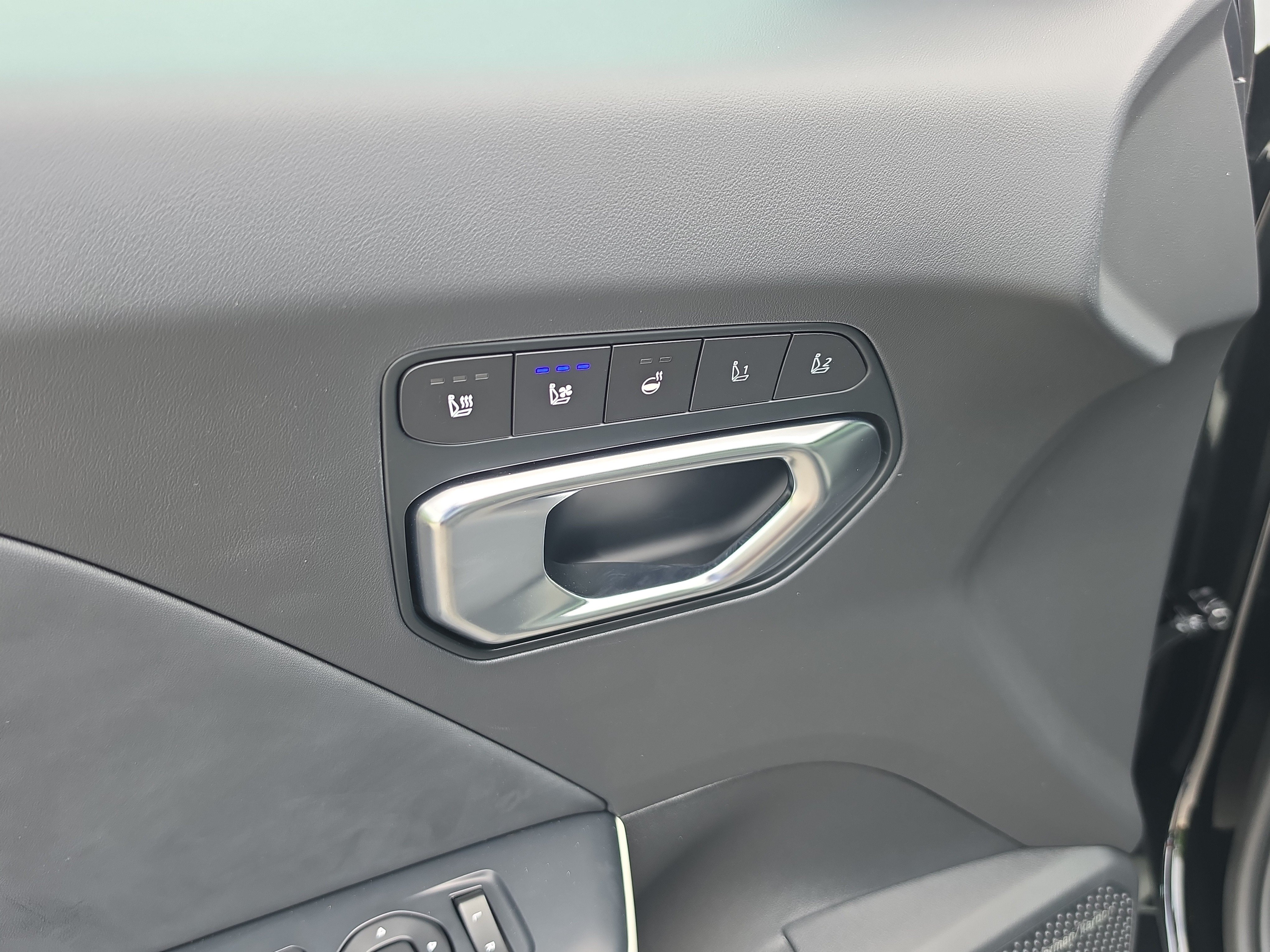 New 2026 Kia K4 GT-Line Turbo w/ GT-Line Premium Package FWD image 19