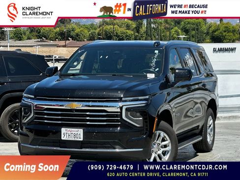 Used 2025 Chevrolet Tahoe LT AWD/4WD image 1