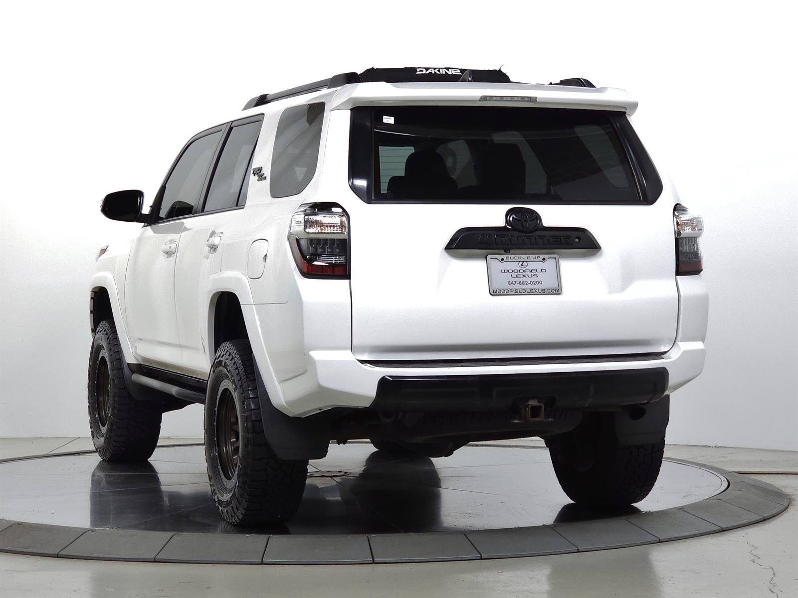 Used 2018 Toyota 4Runner TRD Off-Road Premium AWD/4WD image 6