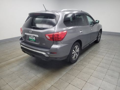 Used 2018 Nissan Pathfinder S image 9
