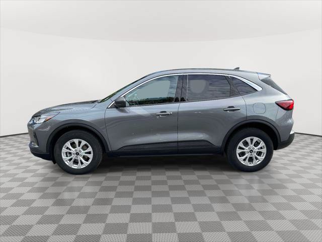 Used 2023 Ford Escape Active w/ Tech Pack #1 AWD/4WD image 4