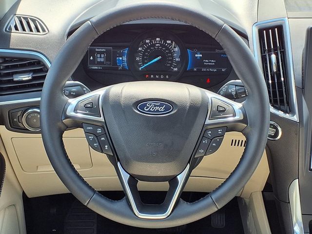 Used 2024 Ford Edge Titanium w/ Equipment Group 301A AWD/4WD image 30