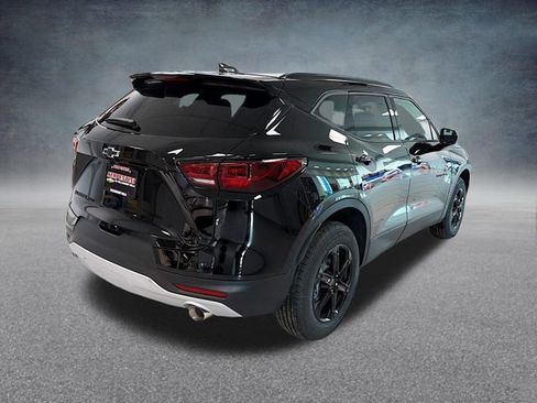 New 2026 Chevrolet Blazer LT w/ Midnight/Sport Edition AWD/4WD image 7